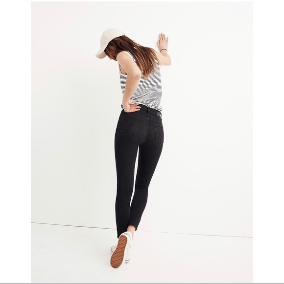 Madewell Petite 9" Mid-Rise Skinny Jeans - Picture 3 of 4